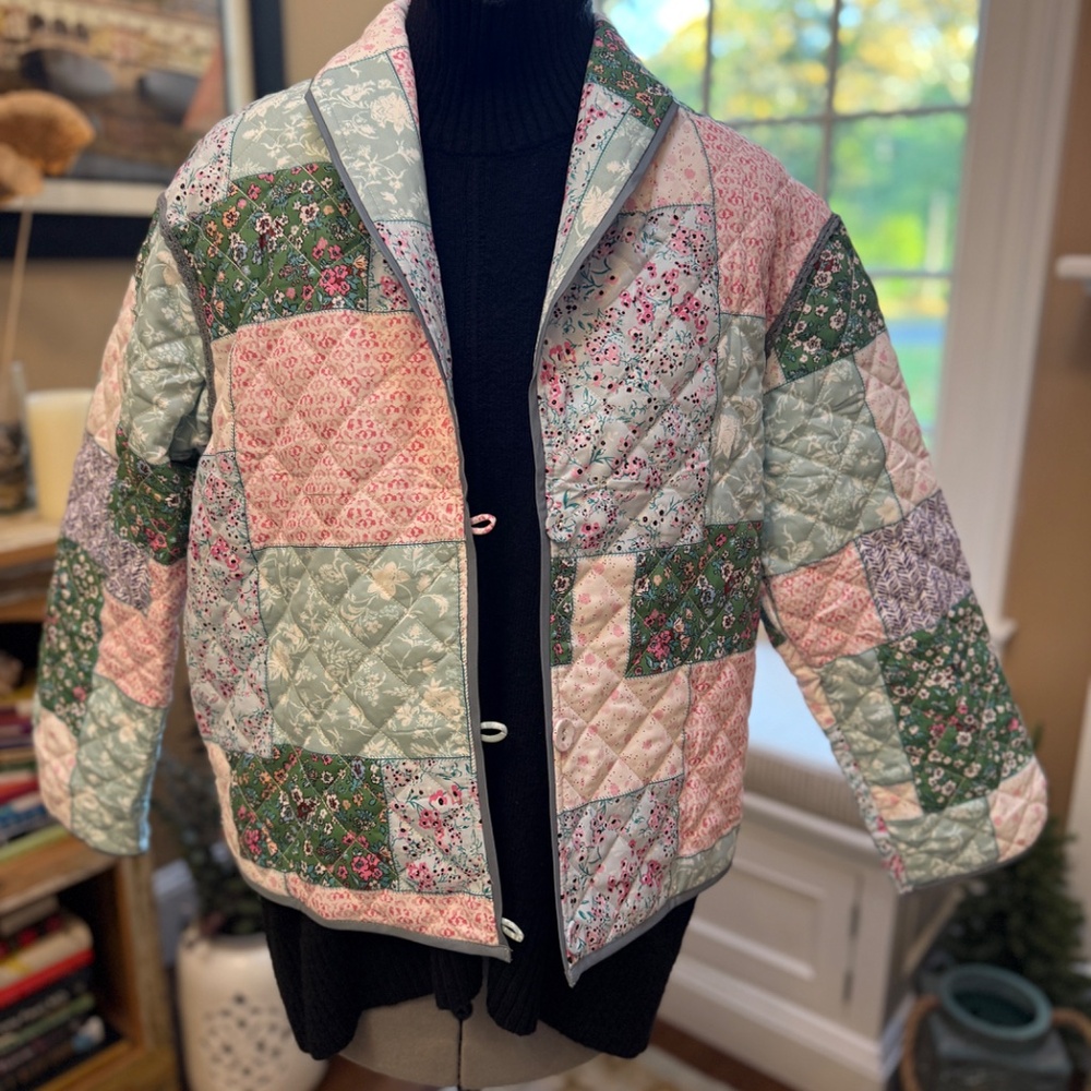 Quilted Puffer Jacket - image 3